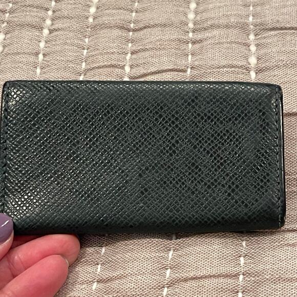 Louis Vuitton LV 4 Key Holder Black Leather Authentic COA - Picture 3 of 9